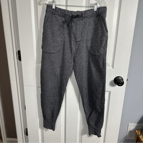 Urban Outfitters women's sweatpants, dark gray, medium. Athleisure, basic. - Picture 5 of 8